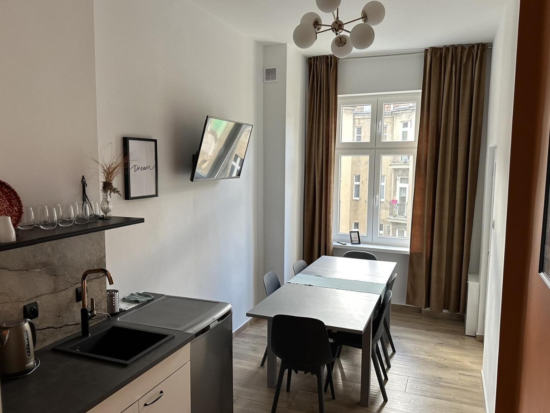 Apartament Trzecie Pietro Познань Экстерьер фото